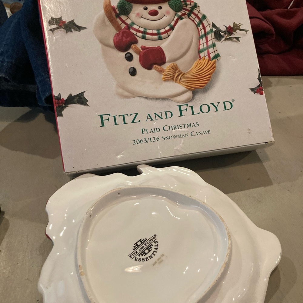 Fitz and Floyd Essentials Handcrafted Plate